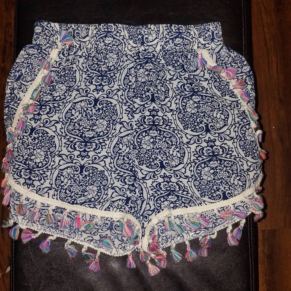 Super cute shorts with tassels
